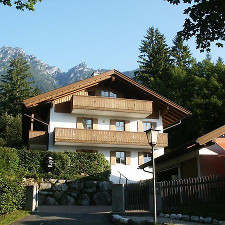 Ferienwohnung Almhuettenweg Dreitorspitze Garmisch-Partenkirchen Extérieur photo